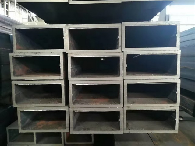 景泰Q355B无缝矩形方管